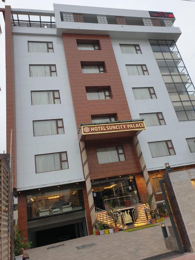 Hotel Suncity Palace Katihar Exterior foto