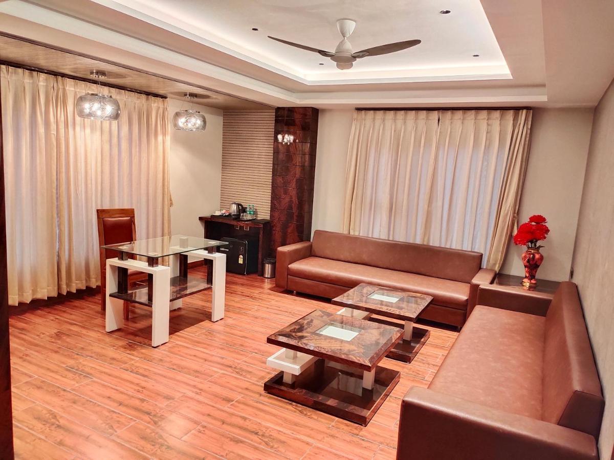 Hotel Suncity Palace Katihar Exterior foto